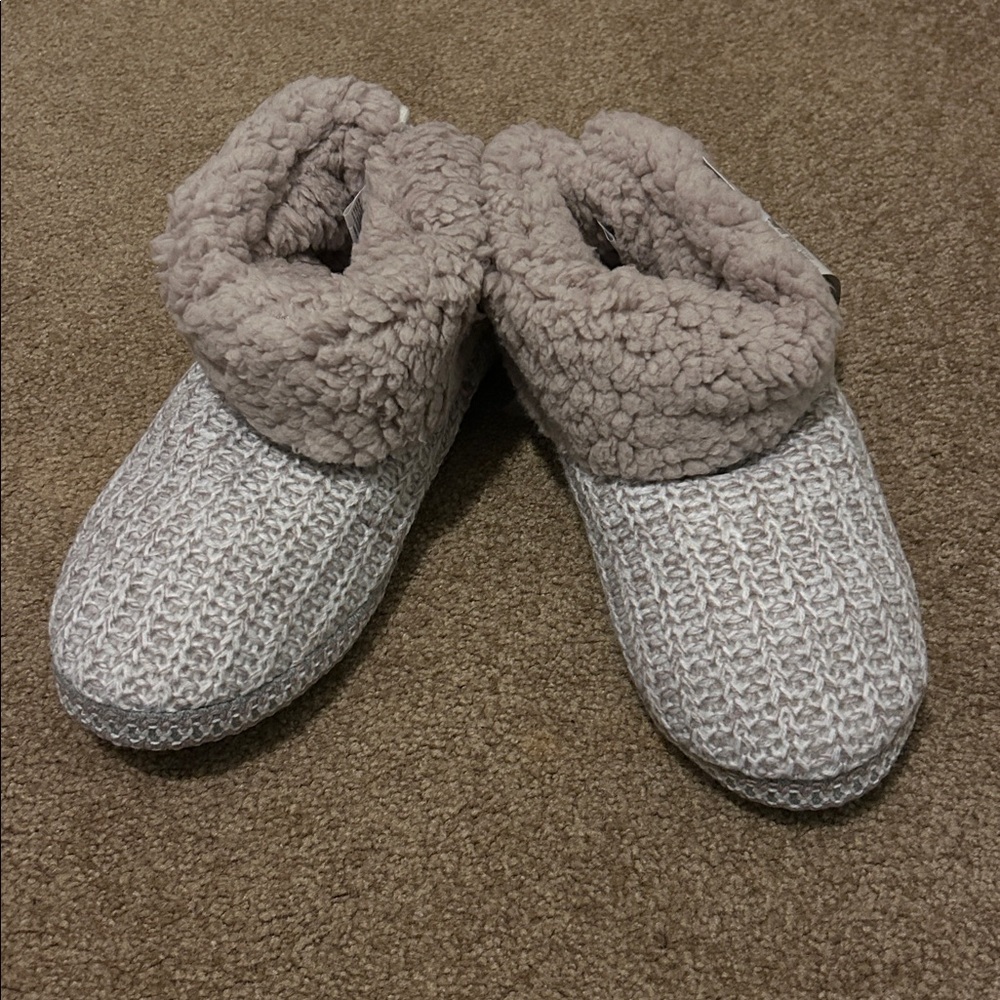 NWT MUK LUKS Tenille Crochet Bootie Slipper Fleece Lined Large